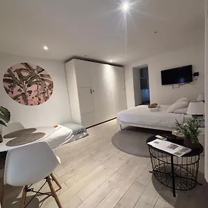 Noelle Apartment